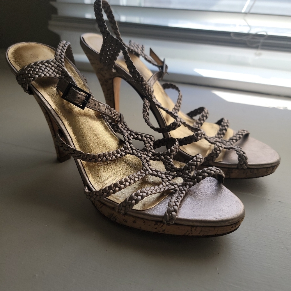 DaniBlack, Platform Metallic Sandal, 81/2M